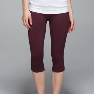 Lululemon In The Flow Crop